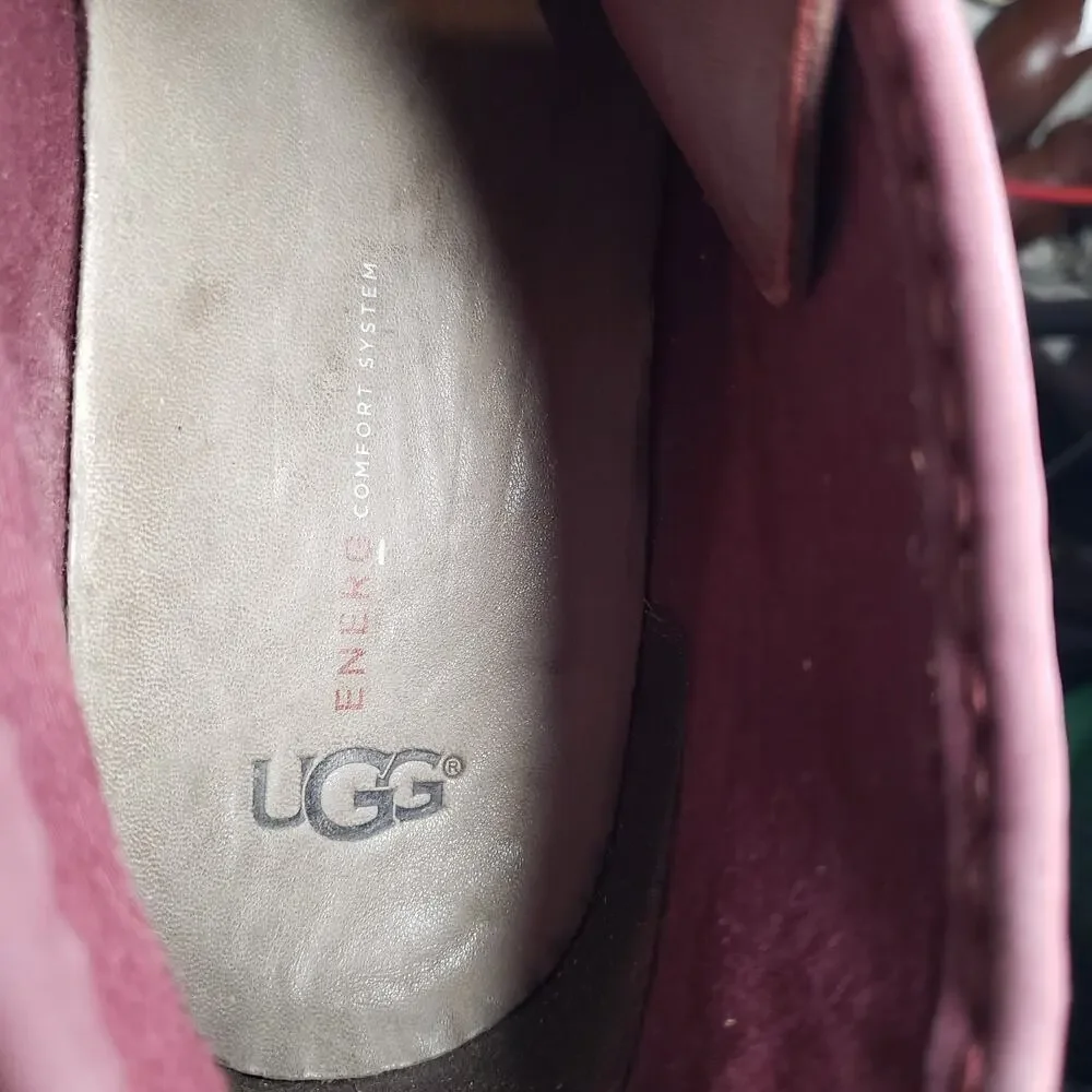 UGG Hendrickson Mens 12 US Chukka Boots Leather Wine Ankle Boots Lace-Up 1013990